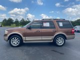 Used 2011 Ford Expedition XLT w/ 202A Rapid Spec Order Code image 4