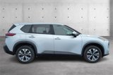 Used 2023 Nissan Rogue SV image 2