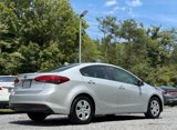 Used 2017 Kia Forte LX image 4
