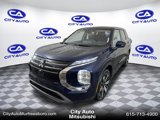 New 2025 Mitsubishi Outlander SE image 3