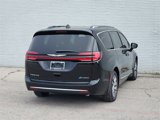 New 2025 Chrysler Pacifica Pinnacle image 4
