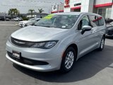 Used 2023 Chrysler Voyager LX image 3