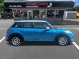 Used 2015 MINI Cooper 4-Door Hardtop image 2