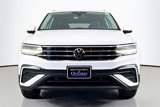 Used 2022 Volkswagen Tiguan SE image 2