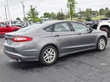 Used 2014 Ford Fusion SE image 3