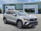 Used 2022 Volkswagen Taos SE image 3