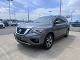 Used 2020 Nissan Pathfinder SV image 4