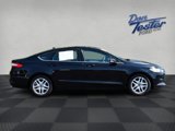 Used 2016 Ford Fusion SE image 4