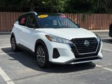 Used 2021 Nissan Kicks SV image 3