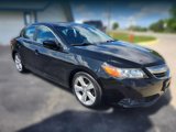 Used 2013 Acura ILX w/ Technology Package image 3