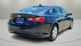 Used 2023 Chevrolet Malibu LT image 3