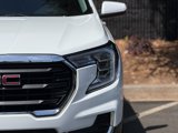 Used 2022 GMC Terrain SLE w/ Driver Convenience Package image 5