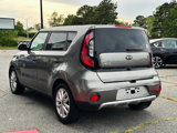 Used 2017 Kia Soul + image 6