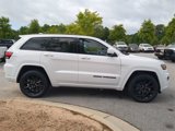 Certified 2020 Jeep Grand Cherokee Altitude image 3