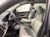 Used 2017 Acura MDX SH-AWD image 2