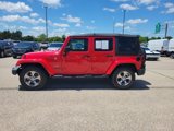 Used 2018 Jeep Wrangler Unlimited Sahara image 2