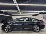 Used 2022 Volkswagen Jetta SEL image 3