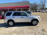 Used 2010 Ford Escape XLT image 2