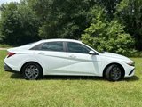Used 2024 Hyundai Elantra SEL image 4