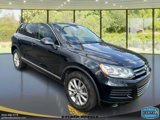 Used 2014 Volkswagen Touareg Sport image 3