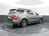 Used 2019 Ford Expedition XLT image 2