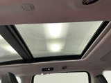 Used 2023 Chrysler Pacifica Limited image 6