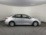 Used 2022 Toyota Corolla LE image 5
