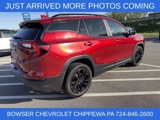 Used 2022 GMC Terrain SLE w/ Driver Convenience Package image 4