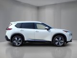 Used 2022 Nissan Rogue SL w/ SL Premium Package image 3