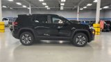 New 2025 Chevrolet Equinox LT image 2