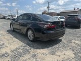 Used 2021 Toyota Camry LE image 3