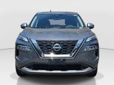 Used 2023 Nissan Rogue SV image 2
