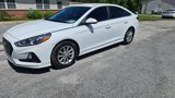 Used 2018 Hyundai Sonata SE image 2