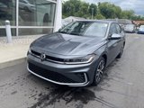 New 2025 Volkswagen Jetta SE image 4