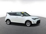 Used 2023 Kia Soul LX w/ Option Group 015 image 2