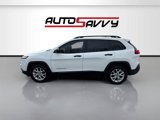 Used 2016 Jeep Cherokee Sport image 4
