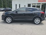 Used 2018 Nissan Rogue Sport SL image 2