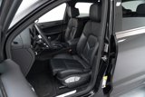 Certified 2021 Porsche Macan S image 5