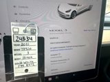 Used 2021 Tesla Model 3 Standard Range Plus image 4