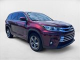 Used 2019 Toyota Highlander Limited Platinum image 3