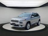 Used 2017 Jeep Cherokee Overland image 3