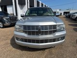 Used 2014 Lincoln Navigator 2WD image 2