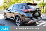 Used 2022 Nissan Rogue SV image 5