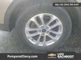 Used 2020 Ford Escape SE image 4
