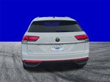 Used 2023 Volkswagen Atlas Cross Sport SE w/ Black Wheel Package image 5