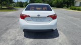 Used 2017 Toyota Corolla SE image 6