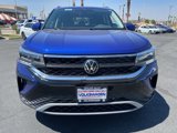 New 2024 Volkswagen Taos SE image 2