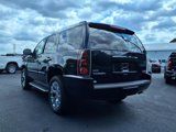 Used 2011 GMC Yukon Denali image 3