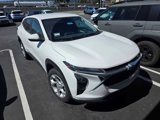 Used 2024 Chevrolet Trax LS w/ LS Convenience Package image 4