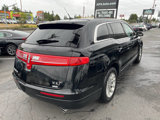 Used 2014 Lincoln MKT AWD image 3